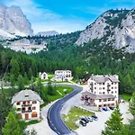 Al Sasso Di Stria Andraz