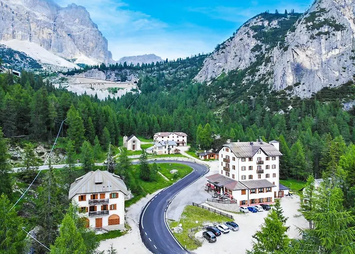 Al Sasso Di Stria Andraz