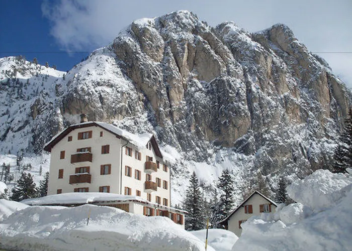 酒店 Al Sasso Di Stria Andraz