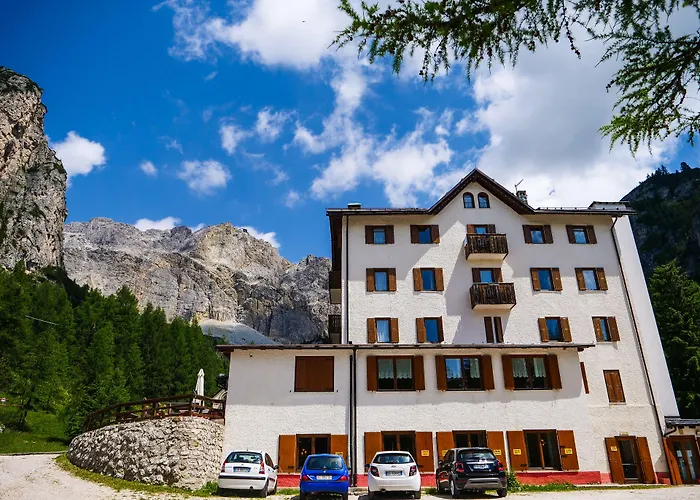 Al Sasso Di Stria Hotel Andraz