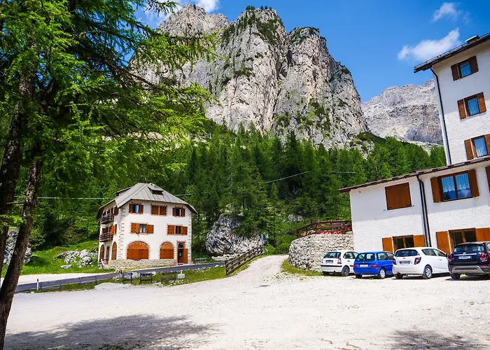 Al Sasso Di Stria Hotel Andraz