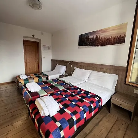 فندق Al Sasso Di Stria