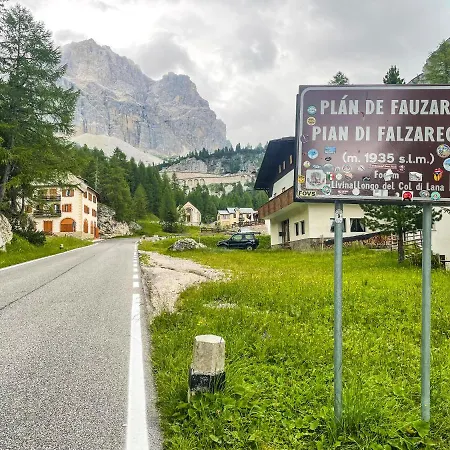 Szálloda Al Sasso Di Stria 2*