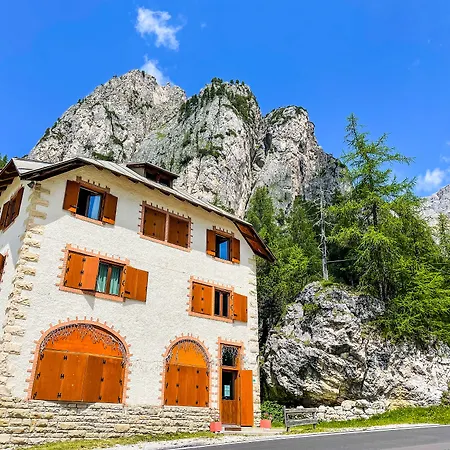 Al Sasso Di Stria Szálloda